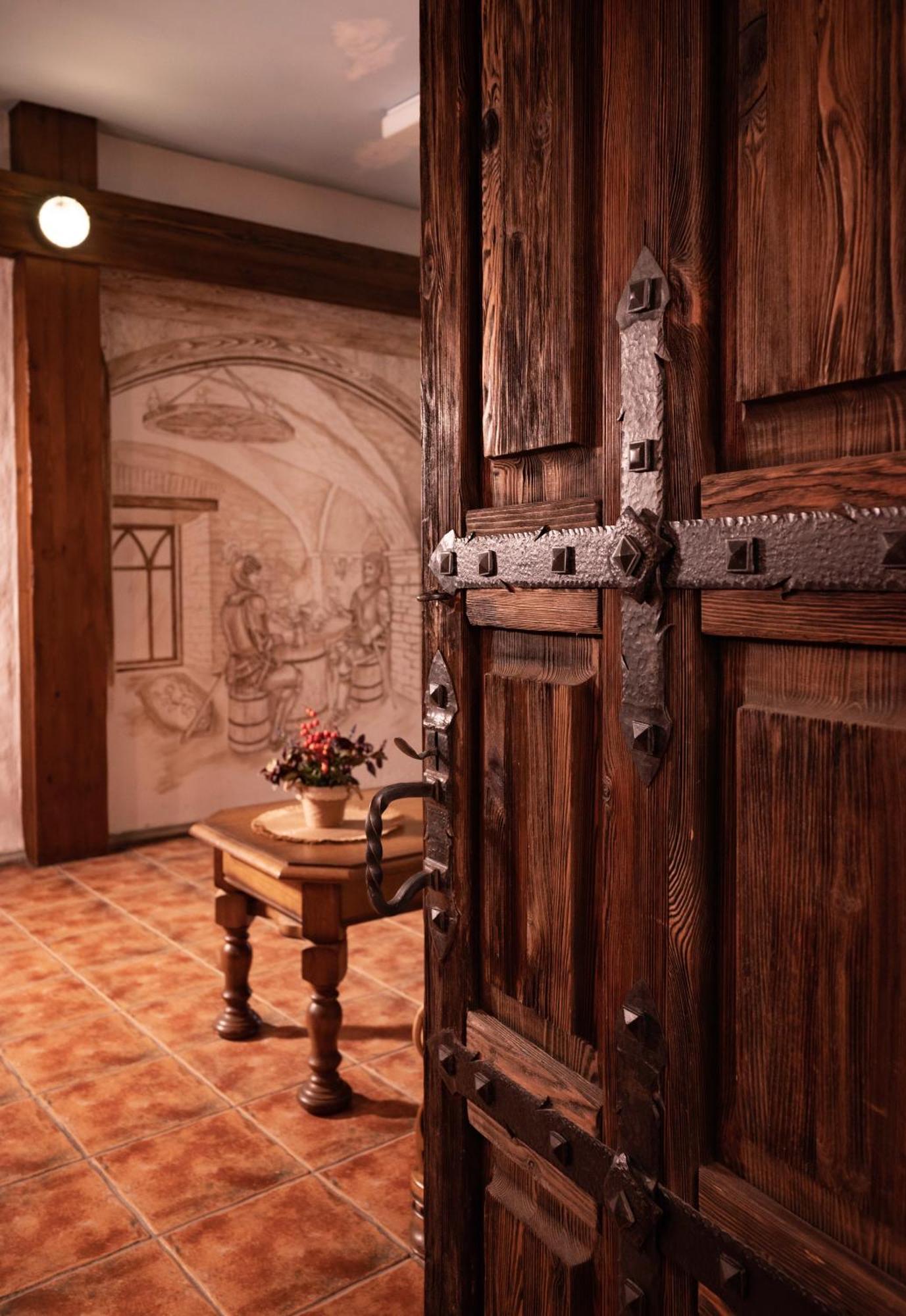 Ueksik Rueuetel Hotel Kurna Экстерьер фото