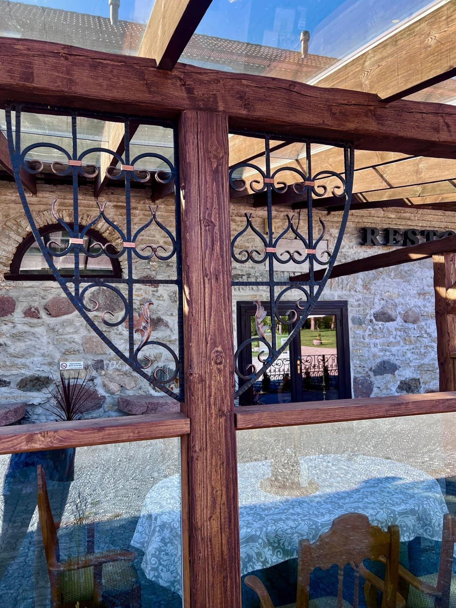 Ueksik Rueuetel Hotel Kurna Экстерьер фото